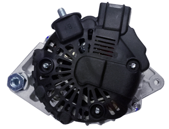 KIA Cerato alternator 373002B150 - Image 3